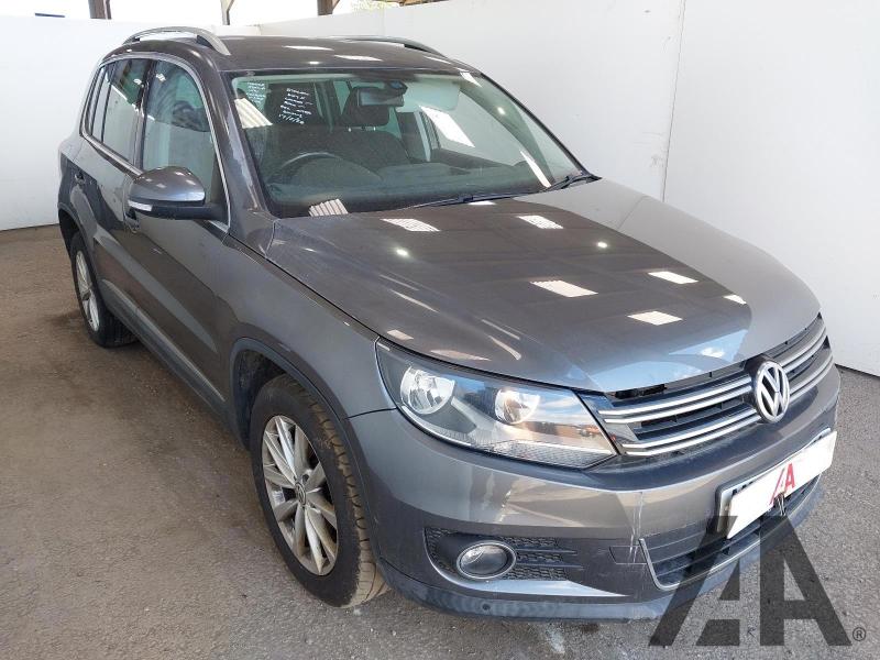 2013 VOLKSWAGEN TIGUAN SE TDI BLUEMOTION TECHNOLOGY 4 1968cc TURBO DIESEL SEMI AUTO 7 Speed 5 DOOR ESTATE