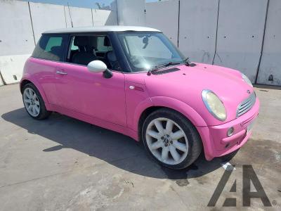 Image of 2003 MINI HATCH COOPER 1598cc PETROL MANUAL 5 Speed 3 DOOR HATCHBACK