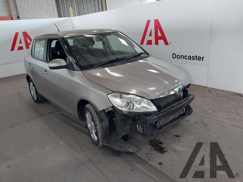2015 SKODA FABIA SE 12V 1198cc PETROL MANUAL 5 Speed 5 DOOR HATCHBACK