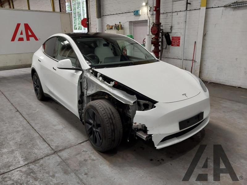 2024 TESLA MODEL Y LONG RANGE AWD ELECTRIC DIRECT DRIVE 5 DOOR MPV