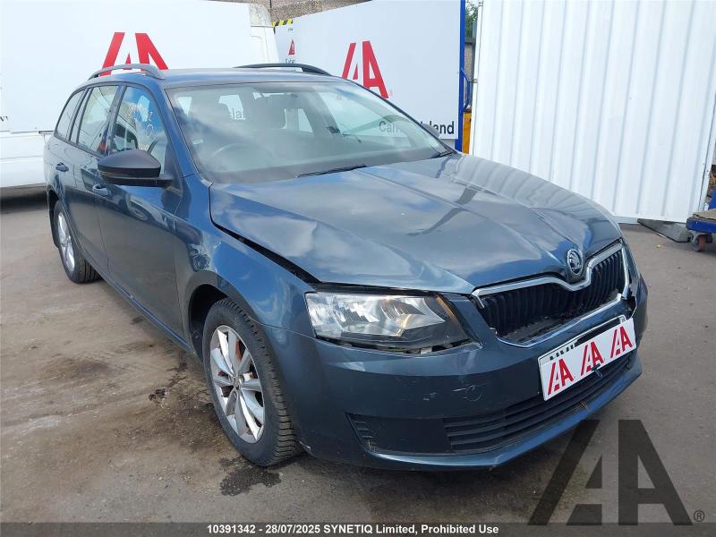 2017 SKODA OCTAVIA S TDI 1598cc TURBO DIESEL MANUAL 6 Speed 5 DOOR ESTATE