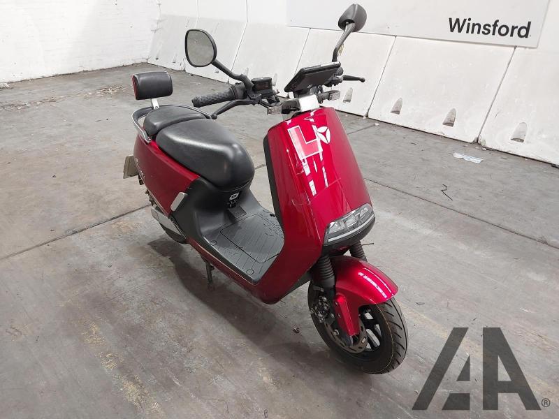 2024 YADEA G5S ELECTRIC DIRECT DRIVE SCOOTER