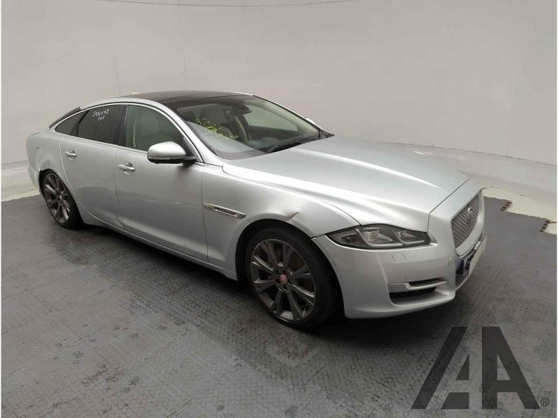 2016 JAGUAR XJ D V6 PORTFOLIO 2993cc TURBO DIESEL AUTOMATIC 8 Speed 4 DOOR SALOON