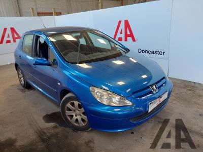2004 PEUGEOT 307 S HDI 1398cc TURBO DIESEL MANUAL 5 Speed 5 DOOR HATCHBACK