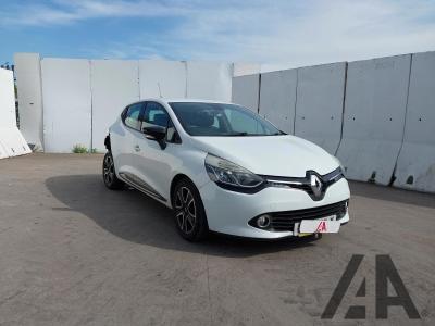 Image of 2013 RENAULT CLIO DYNAMIQUE MEDIANAV ENERGY DCI 1461cc TURBO DIESEL MANUAL 5 Speed 5 DOOR HATCHBACK