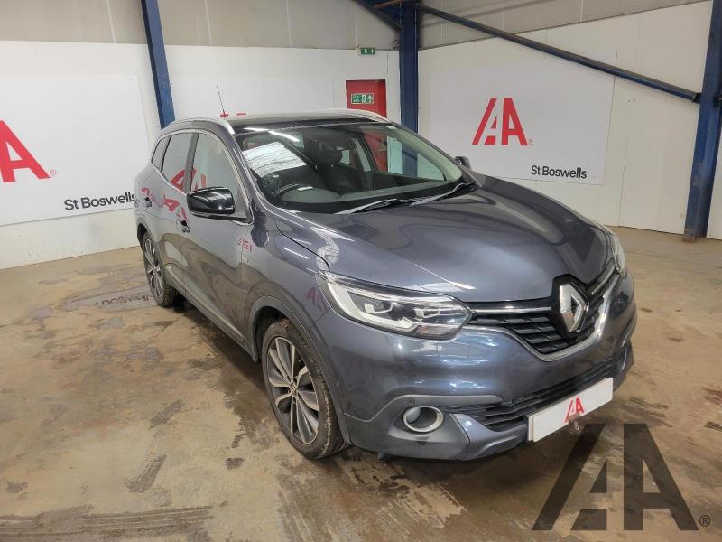 2017 RENAULT KADJAR SIGNATURE S NAV TCE 1197cc TURBO PETROL SEMI AUTO 7 Speed 5 DOOR HATCHBACK