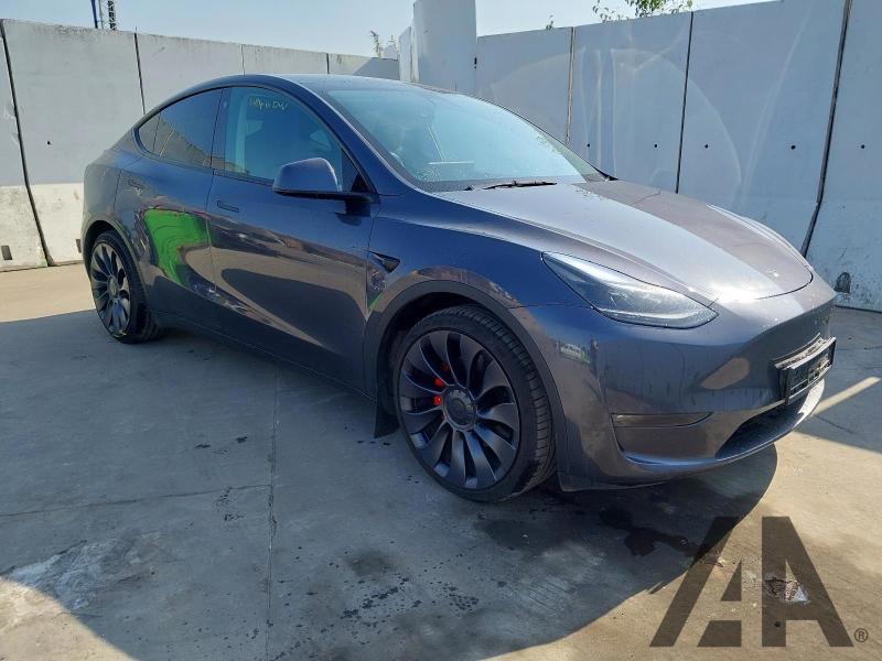 2022 TESLA MODEL Y PERFORMANCE AWD ELECTRIC DIRECT DRIVE 5 DOOR MPV