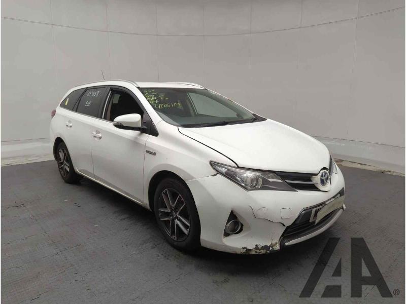 2014 TOYOTA AURIS VVT-I ICON PLUS 1798cc PETROL/ELECTRIC CVT 5 DOOR ESTATE