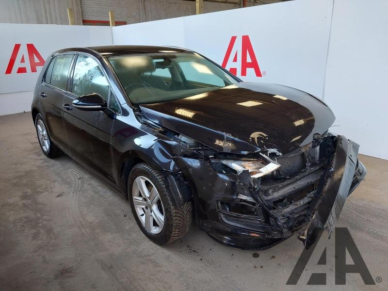 2015 VOLKSWAGEN GOLF MATCH TDI BLUEMOTION TECHNOLOG 1598cc TURBO DIESEL SEMI AUTO 7 Speed 5 DOOR HATCHBACK