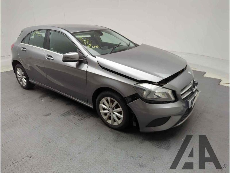 2015 MERCEDES A-CLASS A 180 CDI BLUEEFFICIENCY SE 1461cc TURBO DIESEL SEMI AUTO 5 DOOR HATCHBACK