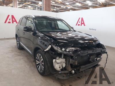 Image of 2020 MITSUBISHI OUTLANDER EXCEED 1998cc PETROL CVT 1 Speed 5 DOOR ESTATE