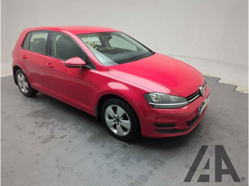 2013 VOLKSWAGEN GOLF SE TDI BLUEMOTION TECHNOLOGY D 1968cc TURBO DIESEL SEMI AUTO 6 Speed 5 DOOR HATCHBACK