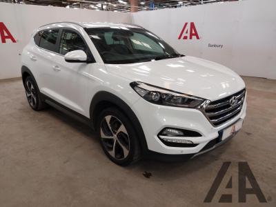 Image of 2016 HYUNDAI TUCSON CRDI PREMIUM BLUE DRIVE 1995cc TURBO DIESEL MANUAL 5 DOOR ESTATE