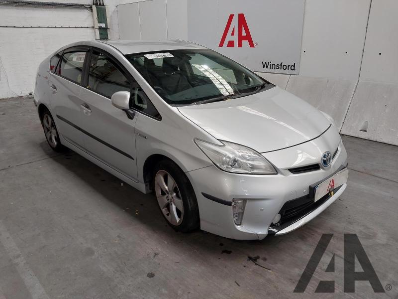2012 TOYOTA PRIUS T4 VVT-I 1797cc PETROL/ELECTRIC CVT 5 DOOR HATCHBACK