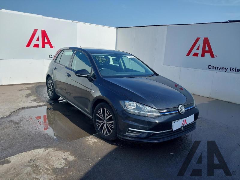 2018 VOLKSWAGEN GOLF SE NAVIGATION TSI EVO DSG 1498cc TURBO PETROL SEMI AUTO 6 Speed 5 DOOR HATCHBACK