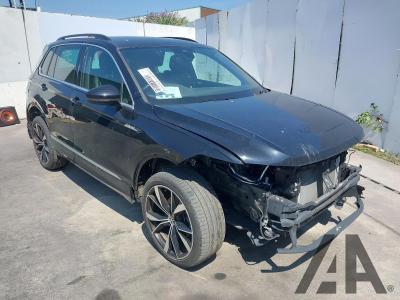 Image of 2023 VOLKSWAGEN TIGUAN R-LINE TSI DSG 1498cc TURBO PETROL SEMI AUTO 5 DOOR ESTATE