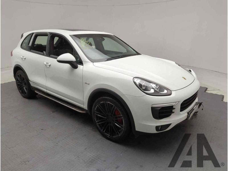 2015 PORSCHE CAYENNE D V6 TIPTRONIC S 2967cc TURBO DIESEL AUTOMATIC 8 Speed 5 DOOR ESTATE