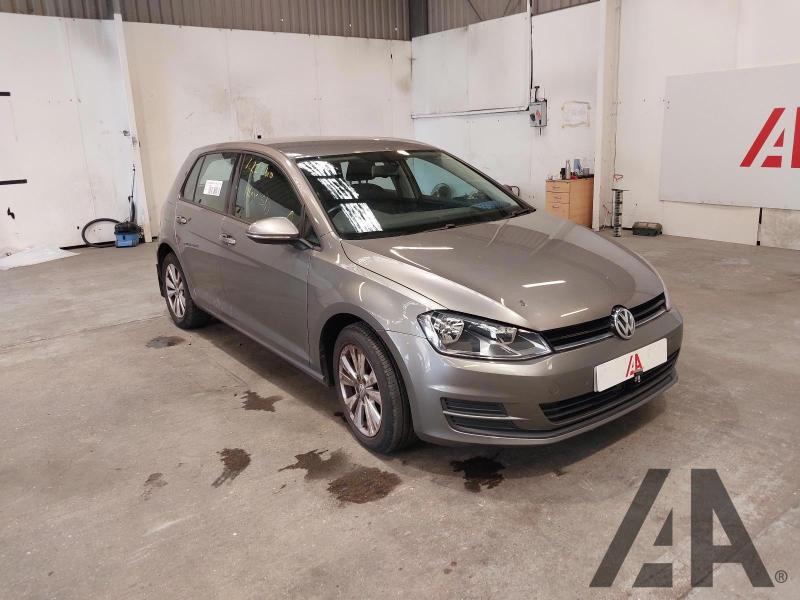 2013 VOLKSWAGEN GOLF SE TDI BLUEMOTION TECHNOLOGY 1598cc TURBO DIESEL MANUAL 5 Speed 5 DOOR HATCHBACK