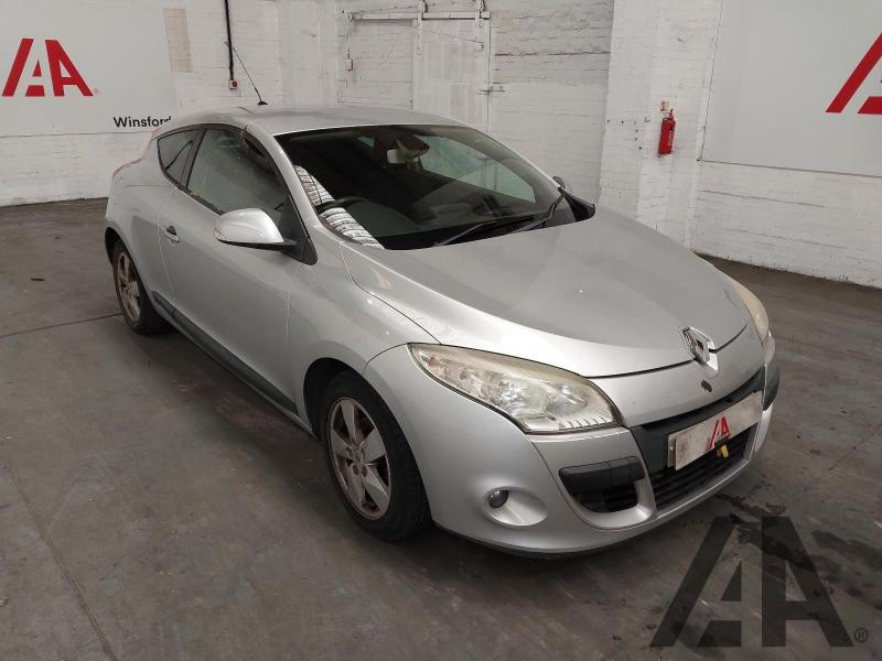 2010 RENAULT MEGANE DYNAMIQUE TOMTOM DCI 1461cc TURBO DIESEL MANUAL 6 Speed 3 DOOR COUPE