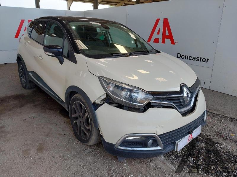 2015 RENAULT CAPTUR DYNAMIQUE S MEDIANAV ENERGY DC 1461cc TURBO DIESEL MANUAL 5 Speed 5 DOOR HATCHBACK
