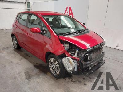 Image of 2016 KIA VENGA 2 1591cc PETROL AUTOMATIC 6 Speed 5 DOOR HATCHBACK
