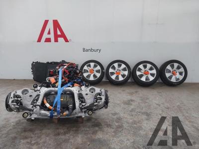 Image of 2020 JAGUAR I-PACE SE ELECTRIC DIRECT DRIVE SUBFRAME ASSEMBLY ENGINE HIGH VOLTAGE BATTERY DASH AND WHEELS