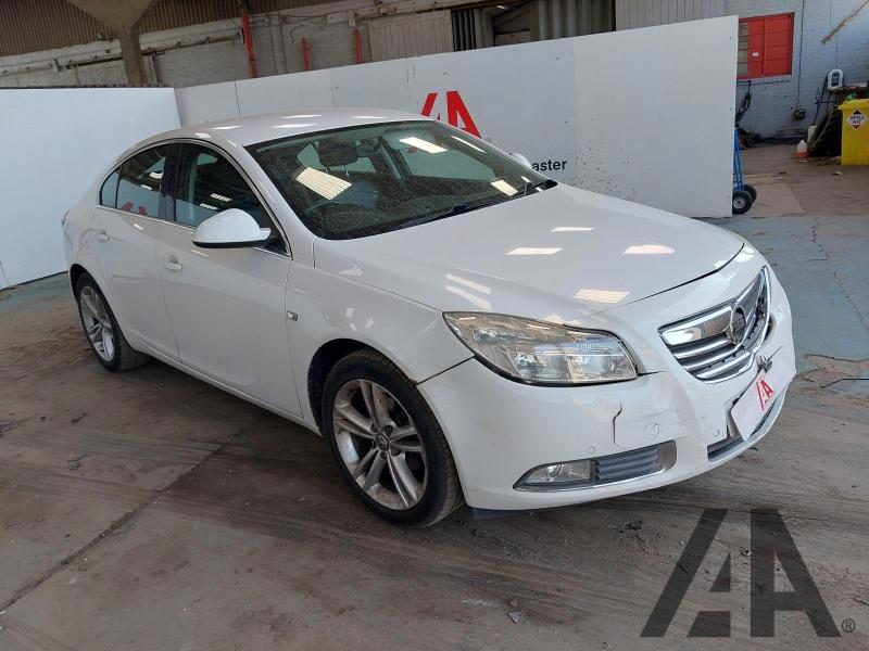2013 VAUXHALL INSIGNIA EXCLUSIV NAV CDTI 1956cc TURBO DIESEL MANUAL 6 Speed 5 DOOR HATCHBACK