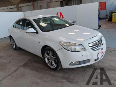 Image of 2013 VAUXHALL INSIGNIA EXCLUSIV NAV CDTI 1956cc TURBO DIESEL MANUAL 6 Speed 5 DOOR HATCHBACK