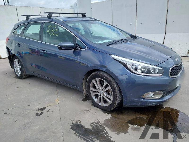 2014 KIA CEED CRDI 2 1582cc TURBO DIESEL AUTOMATIC 6 Speed 5 DOOR ESTATE
