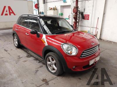 Image of 2013 MINI COUNTRYMAN COOPER 1598cc PETROL AUTOMATIC 6 Speed 5 DOOR HATCHBACK