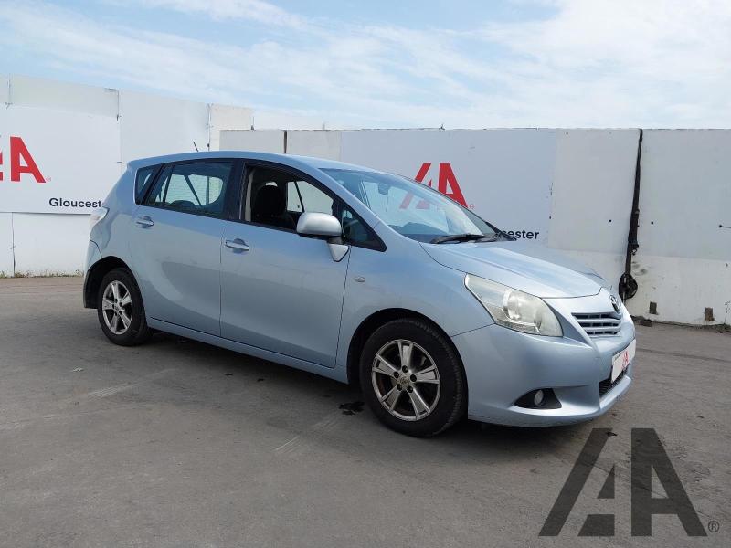 2010 TOYOTA VERSO TR D-4D 1998cc TURBO DIESEL MANUAL 6 Speed 5 DOOR MPV