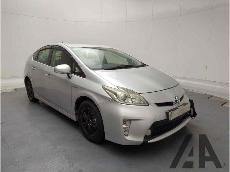 2013 TOYOTA PRIUS IMPORT VVT-I T4 1797cc PETROL/ELECTRIC CVT 5 DOOR HATCHBACK