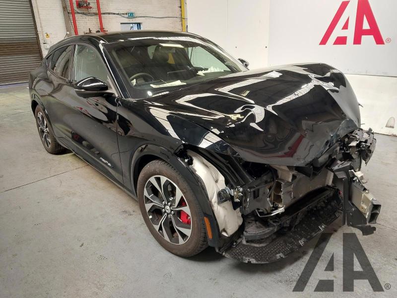 2025 FORD MUSTANG MACH-E PREMIUM ELECTRIC DIRECT DRIVE 5 DOOR HATCHBACK