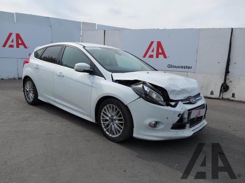 2013 FORD FOCUS ZETEC S TDCI 1560cc TURBO DIESEL MANUAL 6 Speed 5 DOOR HATCHBACK