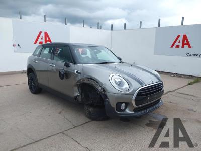 Image of 2017 MINI CLUBMAN COOPER BLACK 1499cc TURBO PETROL AUTOMATIC 6 Speed 5 DOOR ESTATE