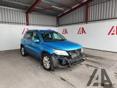 Image of 2009 VOLKSWAGEN TIGUAN SE TDI 1968cc TURBO DIESEL MANUAL 6 Speed 5 DOOR ESTATE