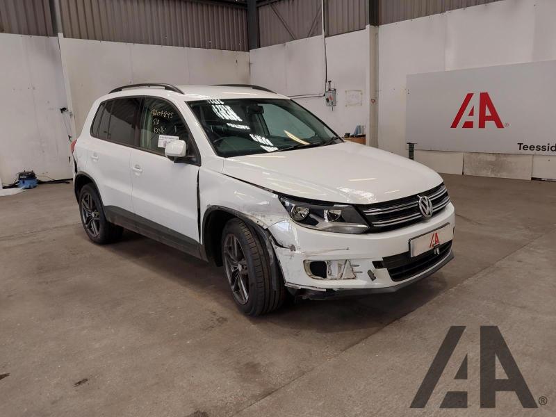 2013 VOLKSWAGEN TIGUAN S TDI BLUEMOTION TECHNOLOGY 1968cc TURBO DIESEL MANUAL 6 Speed 5 DOOR ESTATE