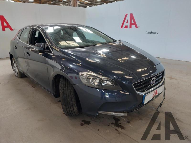 2015 VOLVO V40 D2 SE 1560cc TURBO DIESEL AUTOMATIC 6 Speed 5 DOOR HATCHBACK