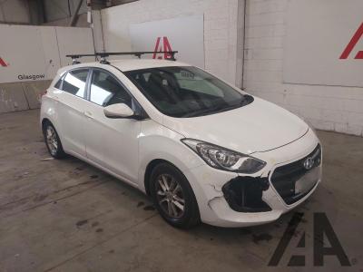 Image of 2016 HYUNDAI I30 CRDI SE NAV BLUE DRIVE 1582cc TURBO DIESEL MANUAL 6 Speed 5 DOOR HATCHBACK