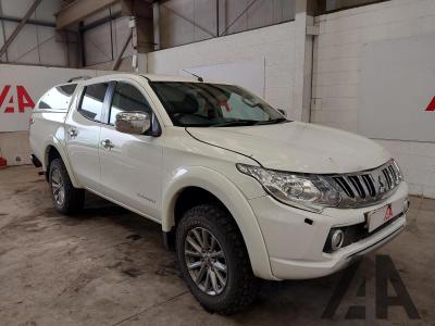 Image of 2016 MITSUBISHI L200 DI-D 4X4 BARBARIAN DCB 2442cc TURBO DIESEL AUTOMATIC 5 Speed PICK UP