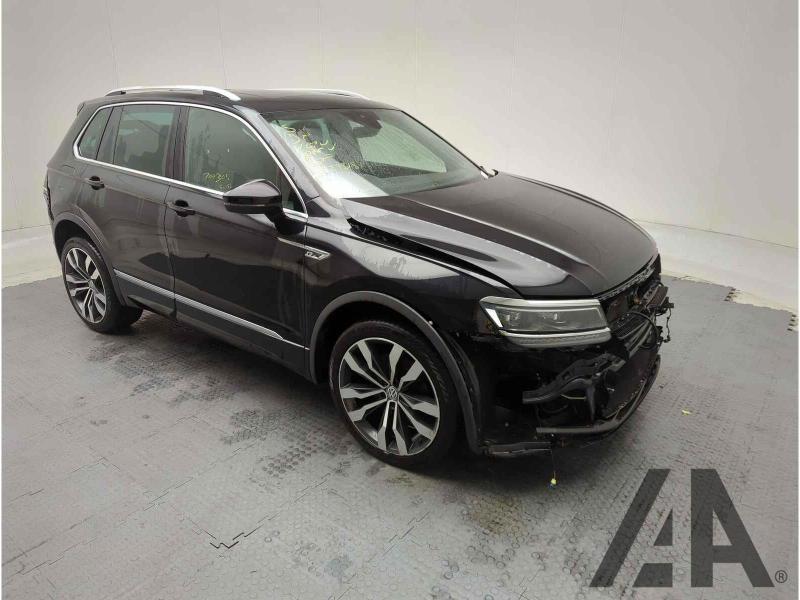 2017 VOLKSWAGEN TIGUAN R LINE TSI BMT 4MOTION DSG 1984cc TURBO PETROL SEMI AUTO 7 Speed 5 DOOR ESTATE