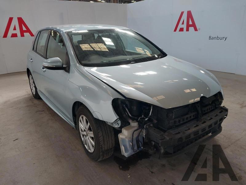 2012 VOLKSWAGEN GOLF S TDI BLUEMOTION 1598cc TURBO DIESEL MANUAL 5 Speed 5 DOOR HATCHBACK