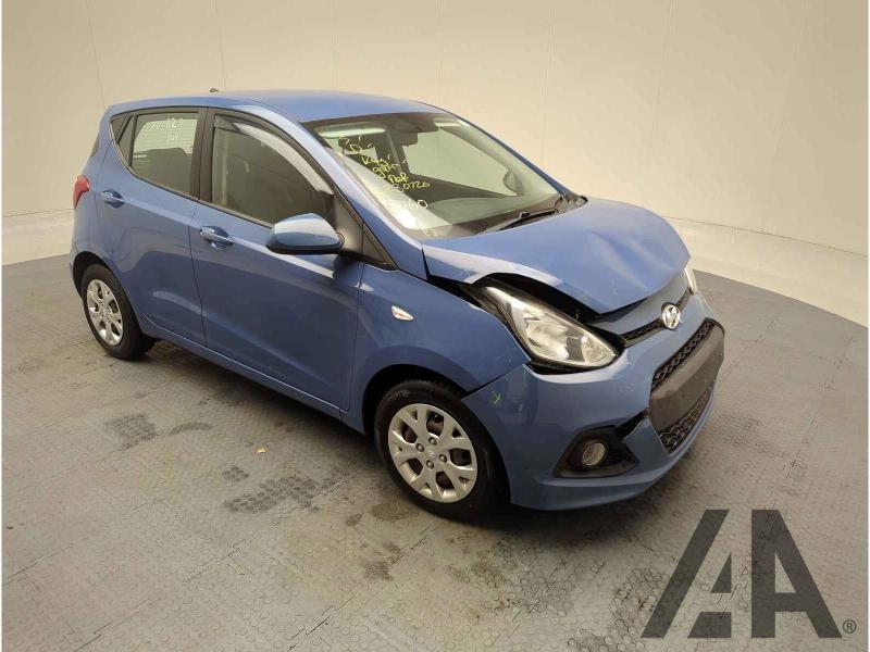 2015 HYUNDAI I10 SE BLUE DRIVE 998cc PETROL MANUAL 5 Speed 5 DOOR HATCHBACK