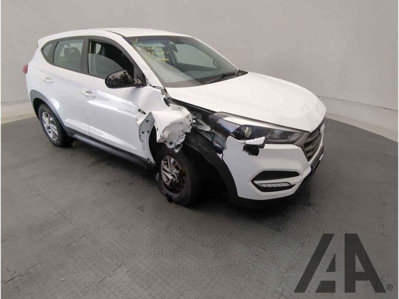 2016 HYUNDAI TUCSON GDI S BLUE DRIVE 1591cc PETROL MANUAL 5 DOOR ESTATE