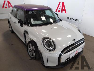 Image of 2022 MINI HATCH COOPER CLASSIC 1499cc TURBO PETROL SEMI AUTO 5 DOOR HATCHBACK