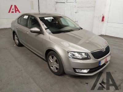 Image of 2014 SKODA OCTAVIA SE TDI CR DSG 1598cc TURBO DIESEL SEMI AUTO 7 Speed 5 DOOR HATCHBACK