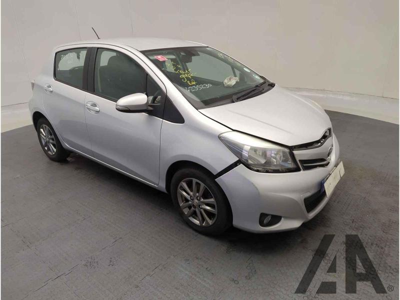 2014 TOYOTA YARIS VVT-I ICON PLUS 1329cc PETROL CVT 1 Speed 5 DOOR HATCHBACK