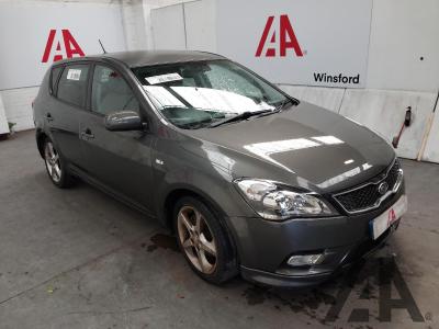 Image of 2011 KIA CEED CRDI 3 1582cc TURBO DIESEL AUTOMATIC 4 Speed 5 DOOR HATCHBACK