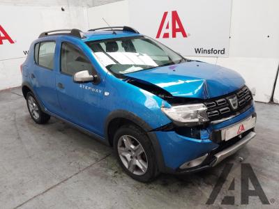 Image of 2017 DACIA SANDERO STEPWAY LAUREATE TCE 898cc TURBO PETROL MANUAL 5 Speed 5 DOOR HATCHBACK