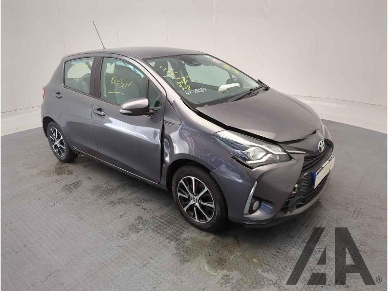 2018 TOYOTA YARIS VVT-I ICON TECH 1496cc PETROL CVT 5 DOOR HATCHBACK